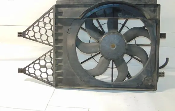 Volkswagen Polo V 6R Fan set 6R0121207 6R0959455E