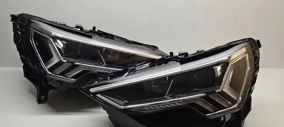 Audi RS Q3 Headlight/headlamp 83A941033 83A941034 A299