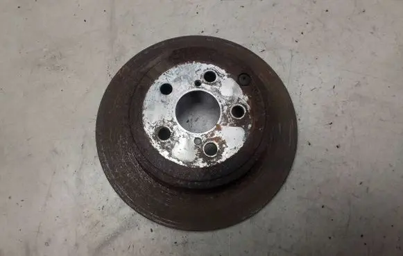 Toyota Avensis T250 Rear brake disc