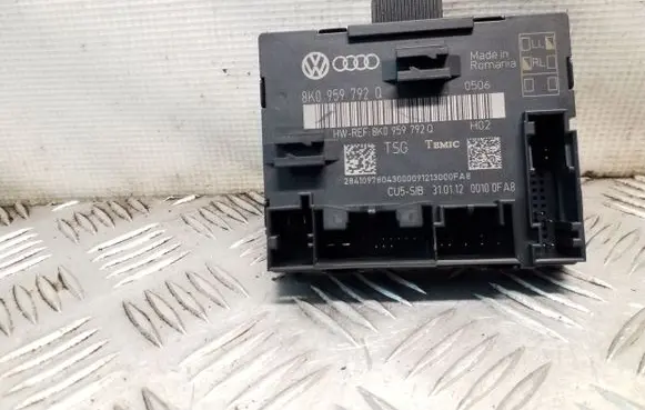 Audi Q5 SQ5 Door control unit/module 8K0959792Q