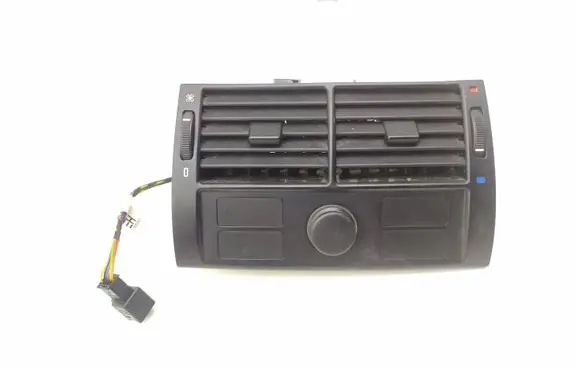 BMW X5 E53 Rear air vent grill 8409081 8370910 8370911