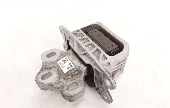 BMW 2 F44 Gearbox mount 6853453 685345305