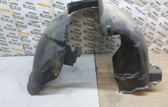 Citroen C4 I Picasso Front wheel arch liner splash guards 9658142080 4089PA010