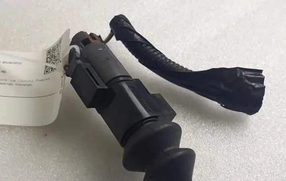 Nissan Qashqai Bonnet alarm switch sensor 15808M