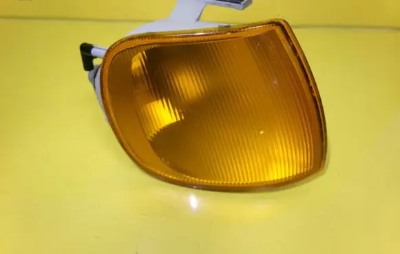 Volkswagen Polo III 6N 6N2 6NF Front indicator light 6N0953050B