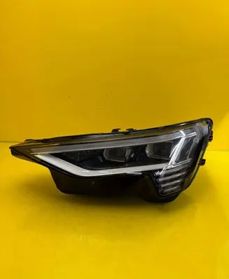 Audi Q4 e-tron Headlight/headlamp 4KE941039