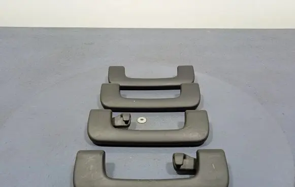 Audi A4 S4 B7 8E 8H Front interior roof grab handle 8E0857607