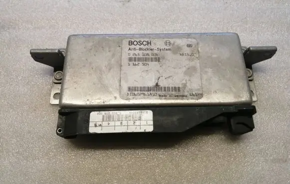 BMW 5 E34 ABS control unit/module 0265108006 1462504