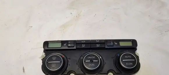 Volkswagen Touran I Climate control unit 74641471