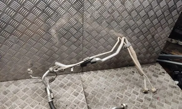 Volkswagen Caddy Air conditioning (A/C) pipe/hose 1t0820741ab