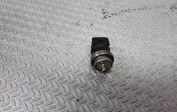 Renault Scenic I Coolant temperature sensor 226309418R
