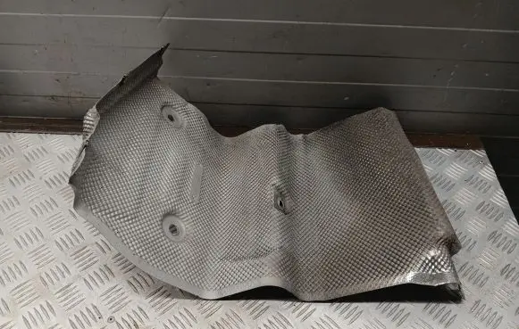 Mercedes-Benz SL R231 Exhaust heat shield A2316800622