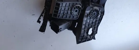 Skoda Superb B6 (3T) Other engine bay part