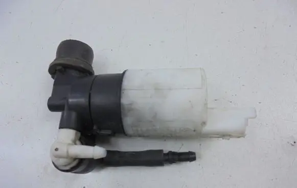 Citroen C5 Windscreen/windshield washer pump