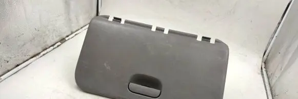 Chrysler Voyager Glove box 4678302