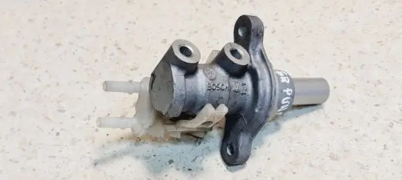 Fiat Punto Evo Master brake cylinder 363522B 0204254463 6401018