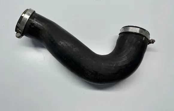 Volkswagen Amarok Intercooler hose/pipe 2H6145708A