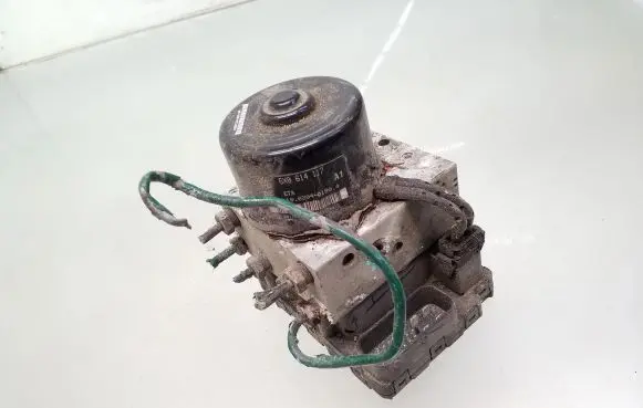 Volkswagen Polo III 6N 6N2 6NF ABS Pump 6X0614117 6X0907379B 5WK8478