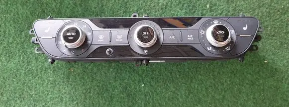 Audi A4 S4 B9 8W Climate control unit 8W0820043Q
