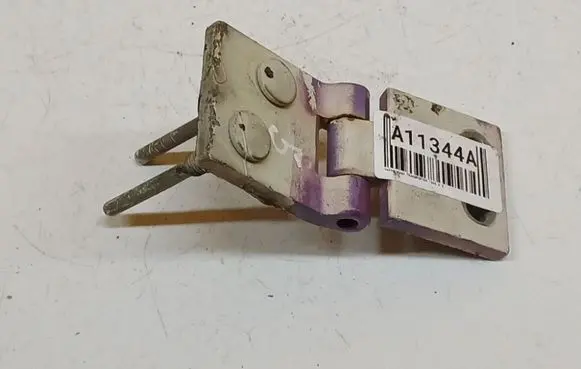 Volkswagen Transporter - Caravelle T4 Rear door lower hinge