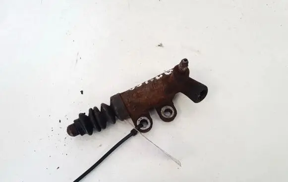 Clutch master cylinder