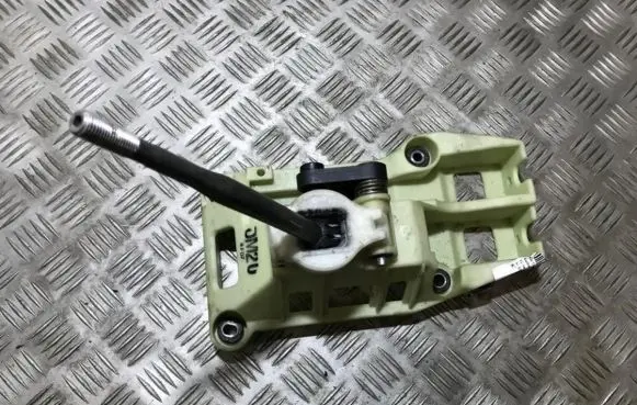 KIA Cerato Gear shifter/selector sm204f07