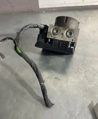 Peugeot 2008 I ABS Pump 9806274280 10022002444