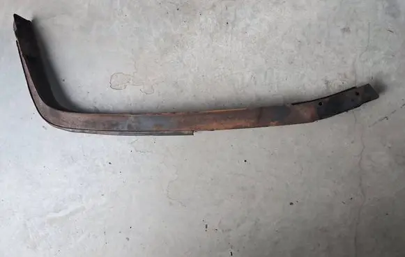 Mercedes-Benz SL R107 Front bumper mounting bracket 1078801219