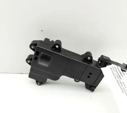 Tesla Model X Door control unit/module 104535400B