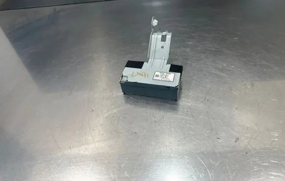 Nissan Leaf I (ZE0) Other control units/modules 285N63NA0B G110721 EAA077A01
