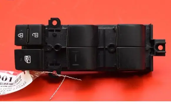 Toyota Yaris Electric window control switch 84040-0D020