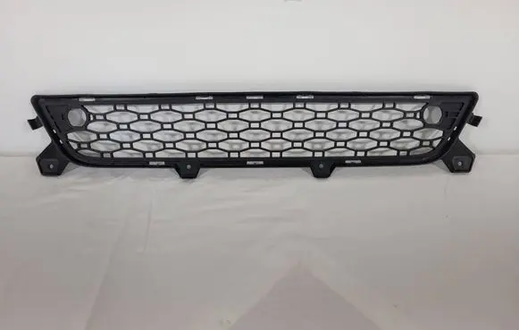 Volvo XC60 Front bumper lower grill 30763423 30763422
