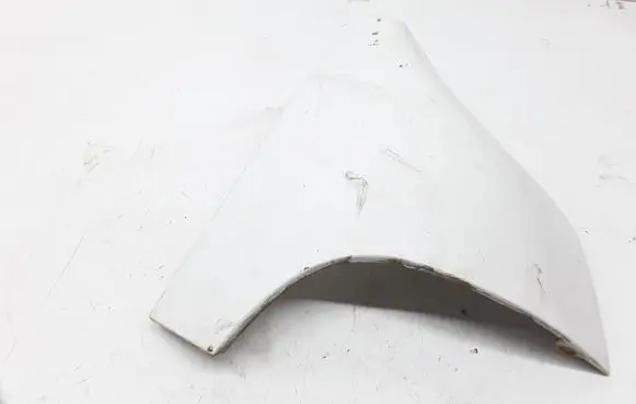 Hyundai H-100 Fender