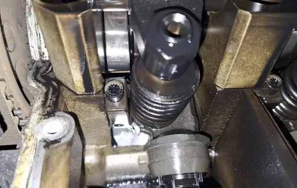 Skoda Octavia Mk2 (1Z) Fuel injector