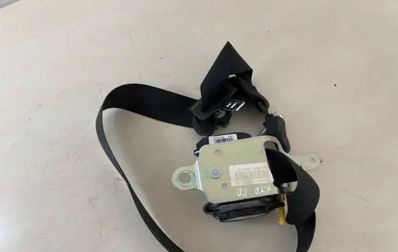 KIA Ceed Front seatbelt 888201H000