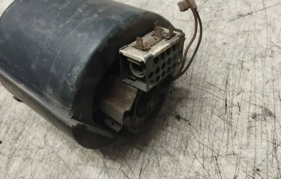Ford Fiesta Heater fan/blower 84FG18456