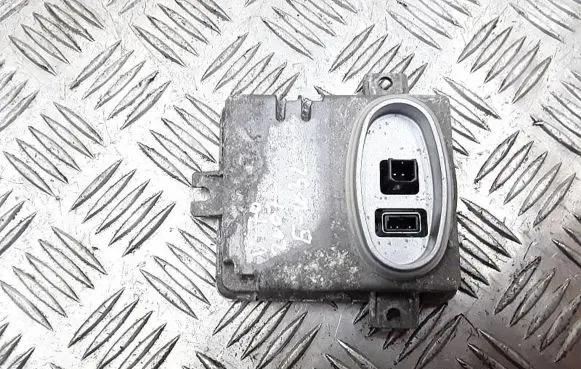 Volvo V70 Xenon control unit/module 6948180 6261110499