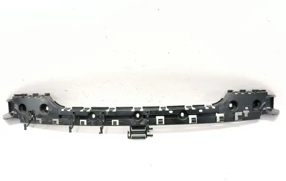 Rear bumper mounting bracket