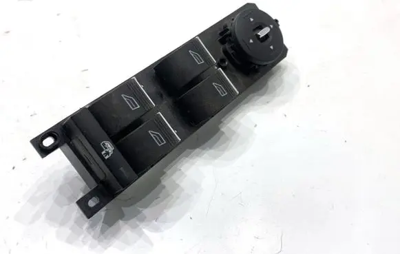 Ford Grand C-MAX Electric window control switch AM5T14A132BB