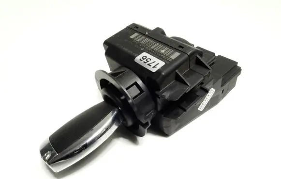 Mercedes-Benz Sprinter W906 Ignition lock A9069004100 3300302200
