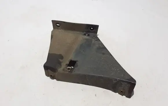 Renault Trafic III (X82) Engine splash shield/under tray 508425888R