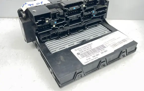 Mercedes-Benz C W203 Fuse box set 0025459401 5DK007973