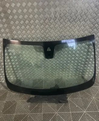 BMW X1 F48 F49 Front windscreen/windshield window 011597
