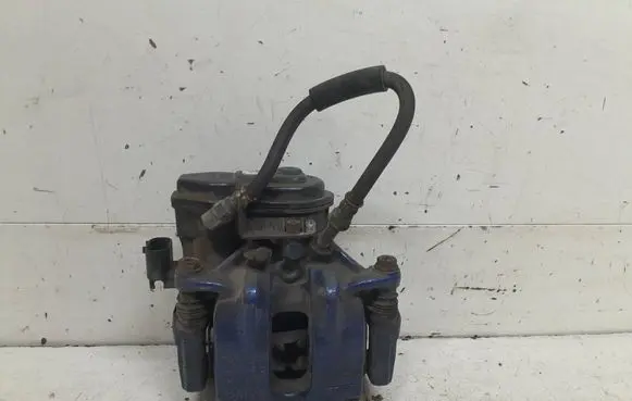 BMW 6 F12 F13 Rear brake caliper 9403B 32349660