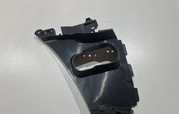 BMW X5 G05 Intercooler air guide/duct channel 51118089502 8089502