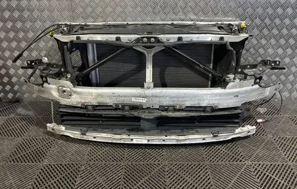 BMW 5 G30 G31 G38 Radiator support slam panel 7435938 7357209 7215019