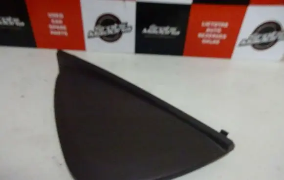 Seat Altea XL Dashboard side end trim 5P0857085A