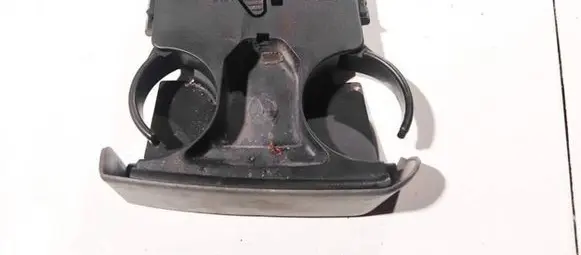 Chrysler Grand Voyager IV Cup holder 0rr44trmae 58622i