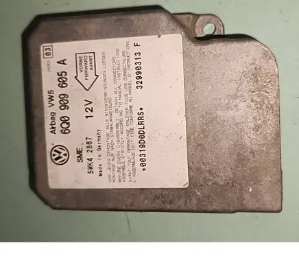Volkswagen Golf IV Airbag control unit/module 6Q0909605A 32990313F 5WK42867