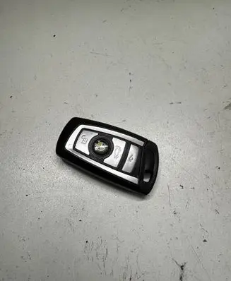 BMW 7 F01 F02 F03 F04 Ignition key/card 9226935 A2008795 DB01752